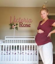 Victoria Rose Two Line Name Sign